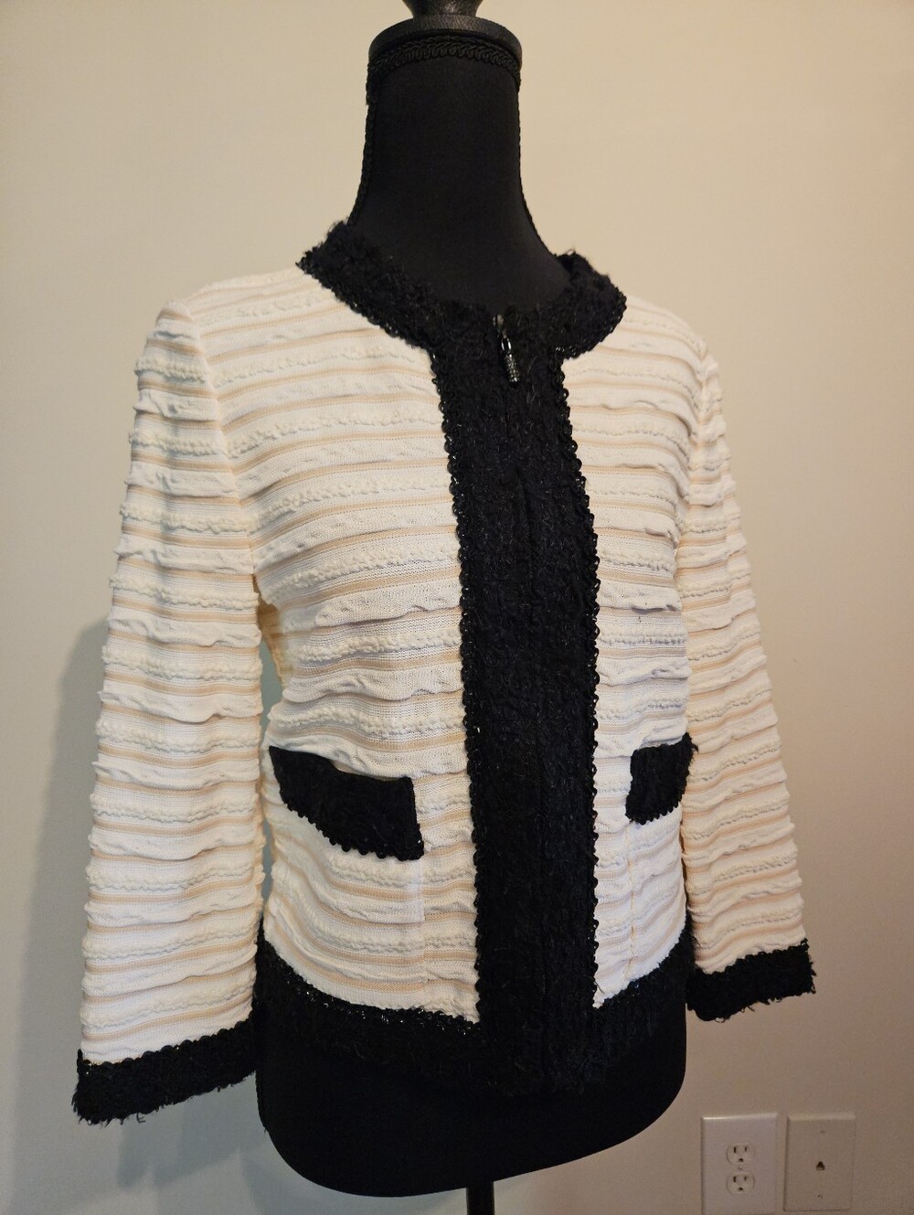 St John Couture Women’s Textured Jacket S2